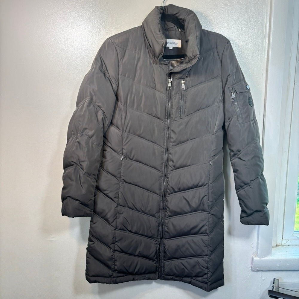 Calvin Klein Puffer Parka Jacket Women Sz S Gray Chevron Quilted Down Mid Length